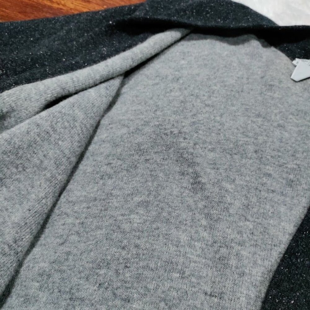 Bloomingdales Italian Wool Blend Poncho In Gray Black With Angora Silk - Picture 6 of 9